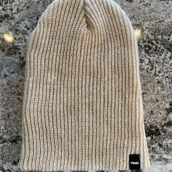 Vuori Label Ribbed Tuque - Picture 2 of 4